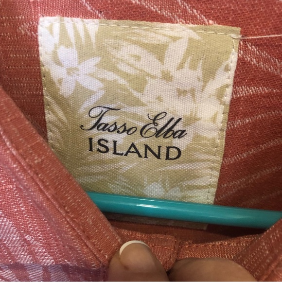 EUC Tasso Elba Island Tropical Palm Embossed Hawaiian Shirt Salmon Wood Button A - Picture 2 of 5